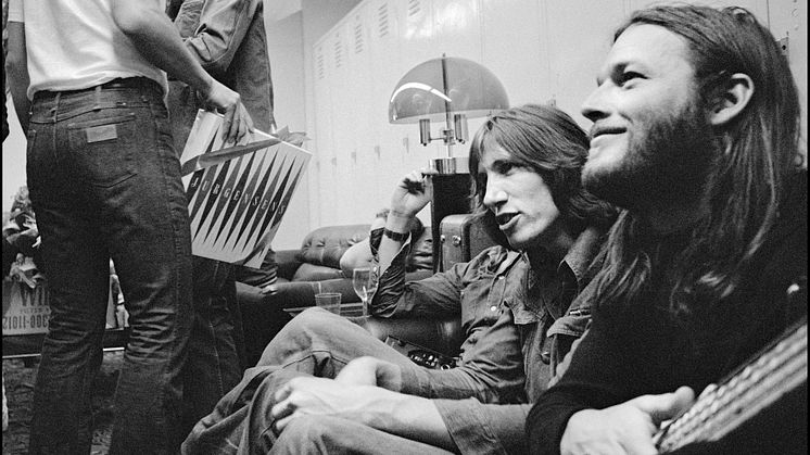 (c) Hipgnosis, Pink Floyd Music Ltd P19. ST UKtour P354 Fr3 cropped levels RT