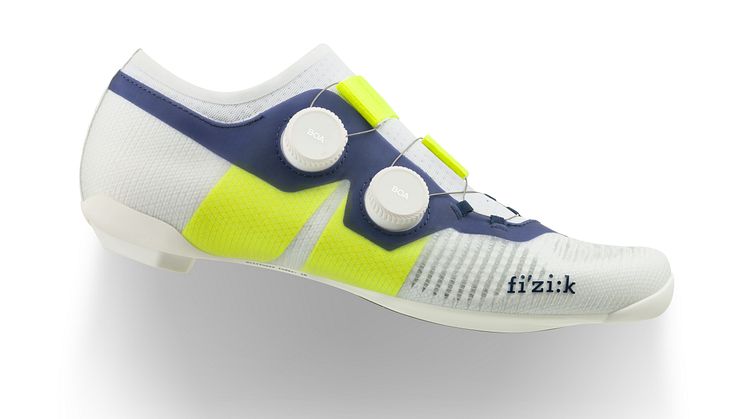 VER1DMR1C2090_1_fizik-vento-vega-carbon-white-yellow-fluo-shoes.jpg