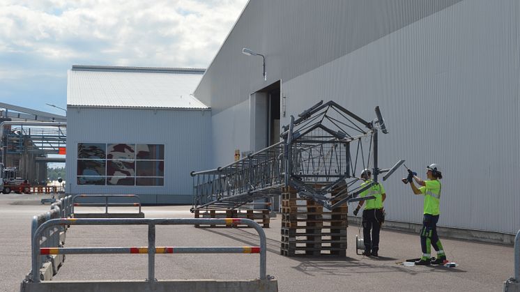 Titan mastbelysning hus Södra Cell