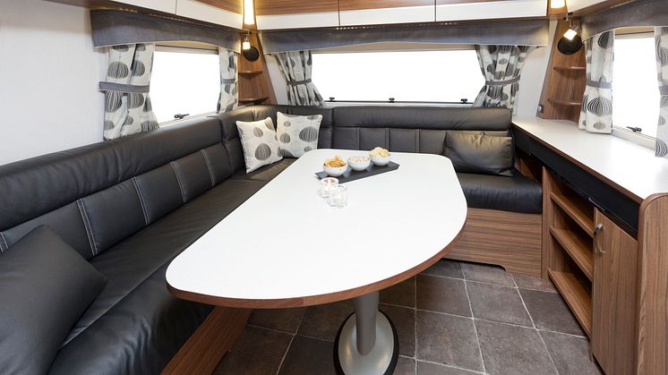 Polar 700 CTX Livingroom (2014)