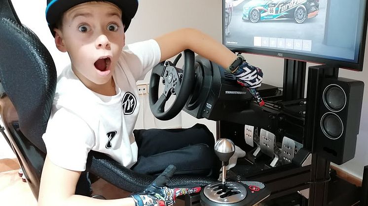 Fords e-sportshold byder velkommen til 10-årigt medlem