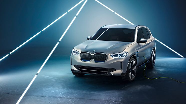BMW Concept iX3