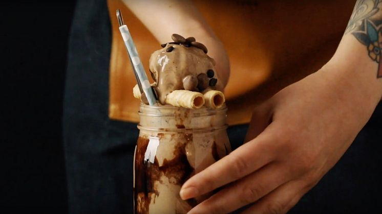 Imponera på kompisarna med en ICE Double Espresso Shake!