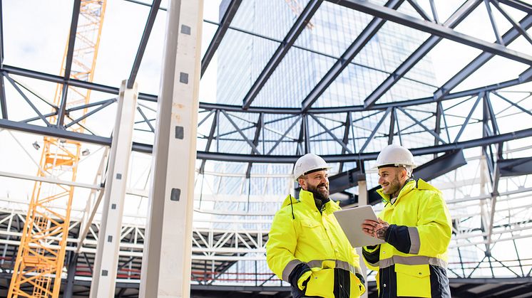 För att öka byggtakten sneglar många på alternativa metoder. Lösningar som förbättrar effektiviteten och påskyndar färdigställandet av nya bostäder.