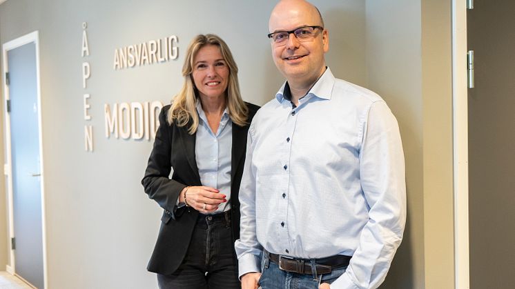 Daglig leder i Aneo Industry, Ann Merethe Lysø Sommerseth, og teknisk sjef i Aneo Industry, Michael Bantle.  