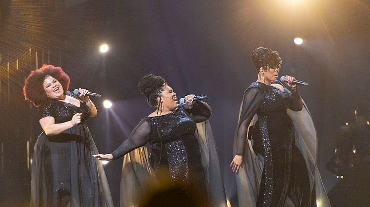Loulou LaMotte tillsammans med The Mamas, Foto: Lars Lundqvist, Mostphotos