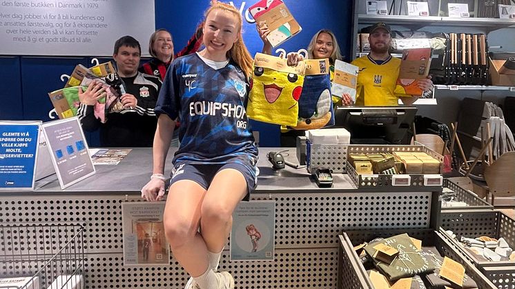 JYSK under FotballtrøyeFredag25.jpeg