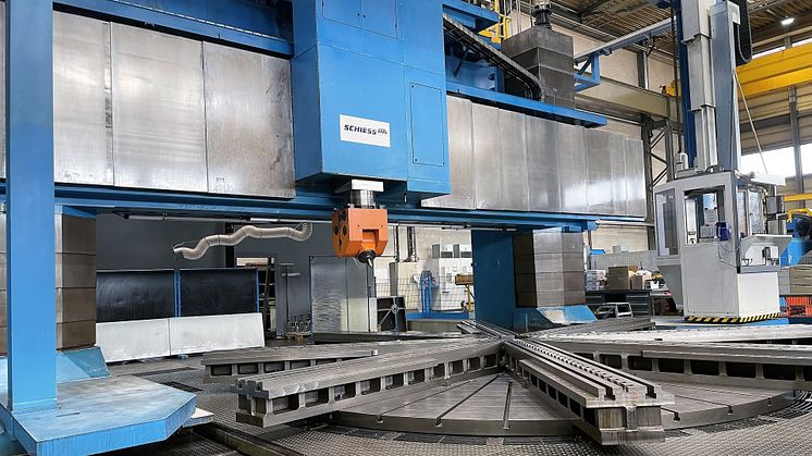 4c SCHIESS Vertimaster VMG 6 PS Heavy Duty Lathe