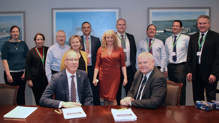 Irish Ferries signed an agreement with Hogia Ferry Systems.
