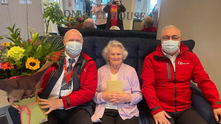 Bus drivers Chris Ogilvie and Tony Emmerson visiting Dorothy at Donwell House Care Home