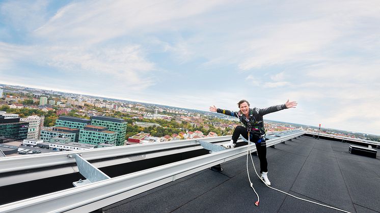 Solceller installerat på Quality Hotel Friends! / Petter A. Stordalen