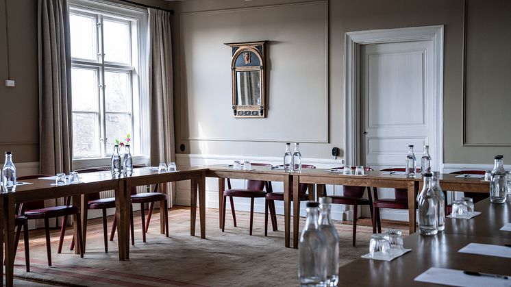 Konferenslokalen Tessin är en av de fem nyrenoverade lokalerna i herrgårdsbyggnaden. Foto: Simon Karlsson 