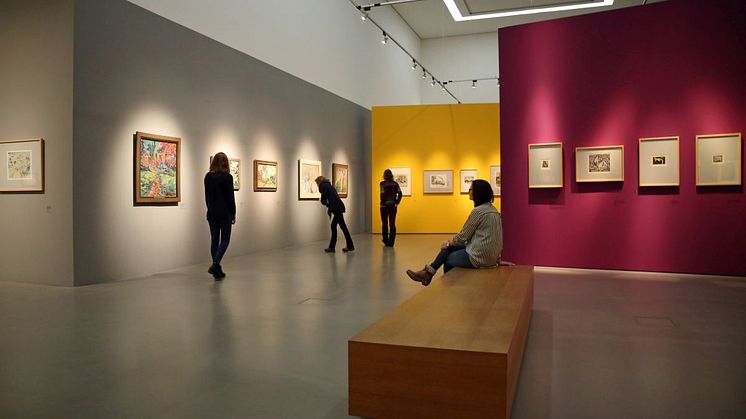 Blick in die Ausstellung "Nolde und die Brücke" im Museum der bildenden Künste Leipzig (1)