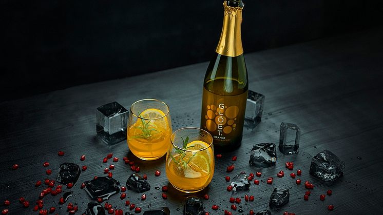 Julens trendigaste dryckesnyhet är här – Glöet Orange Sparkling & Spices