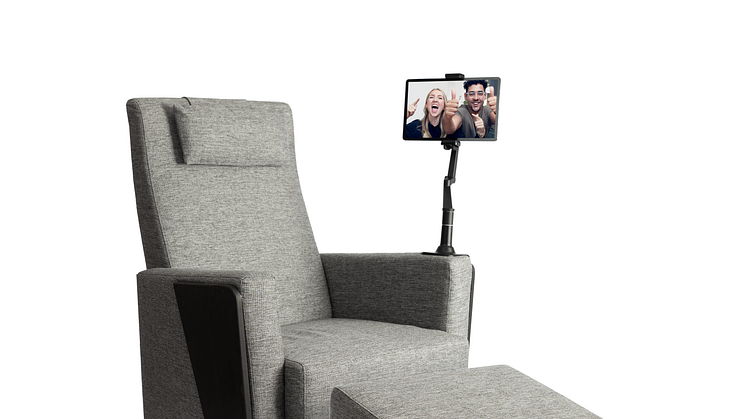 SAMSUNG-Game-Chair-PRESS-3000x4500.png