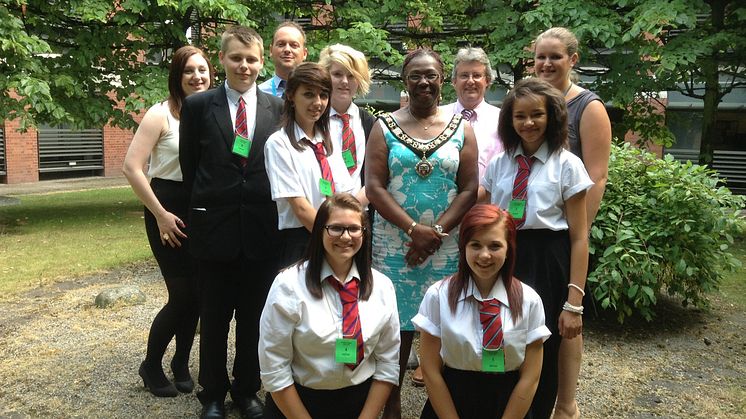 Lord Mayor joins HMRC to celebrate students’ achievements