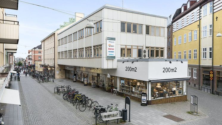 Fastigheten Drotten 5 ligger på en strategisk plats som bland annat förbinder Trädgårdstorget med Hospitalstorget