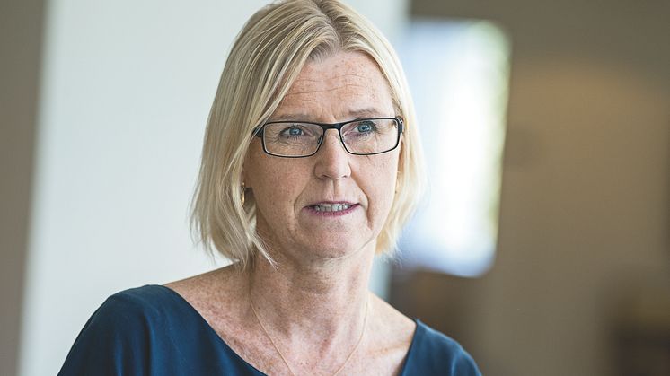 Åsa Hedenberg slutar som vd för Huge Fastigheter AB 