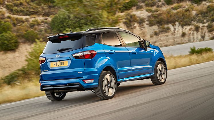 FORD_2017_EcoSport_05