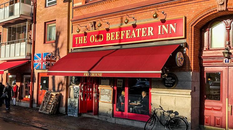 Old Beefeater Inn, Rastas första steg in på pubmarknaden