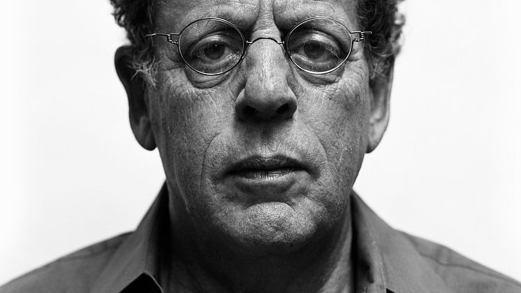 Philip Glass återkommer till Malmö Live i maj, nu med sin ensemble