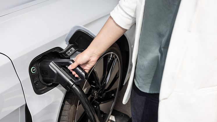 HPC lynopladning ved Audi charging hub