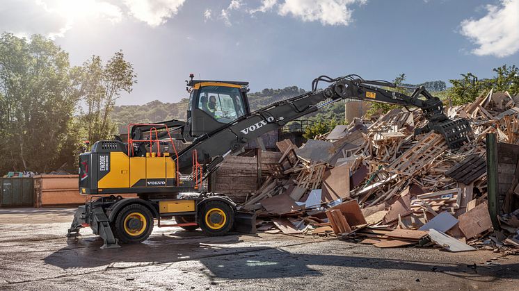 Volvo EW200E MH - materialhanterare