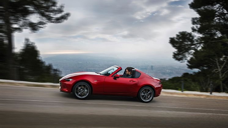 2017_MX5_RF_Soul Red Metallic