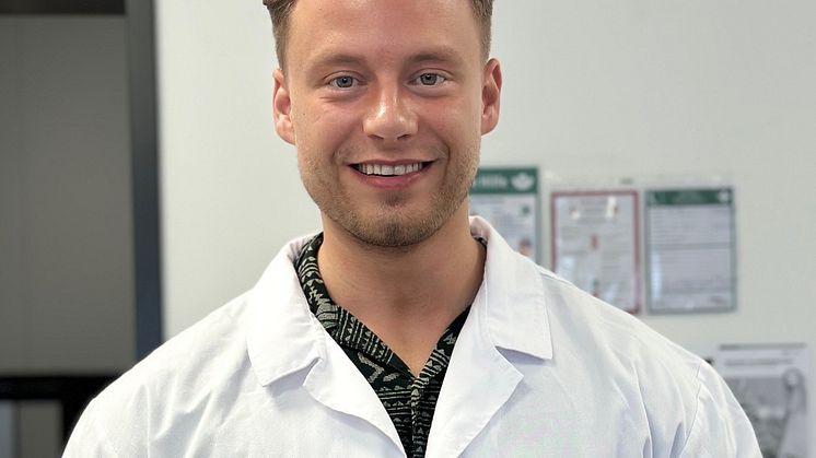 Apotheker und Produktentwickler Alexander Daske aus Mannheim spricht über den Einsatz von Medizinalcannabis in der Schmerztherapie.