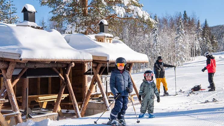 Stöten i Sälen - Glada barn i Stöten 2425