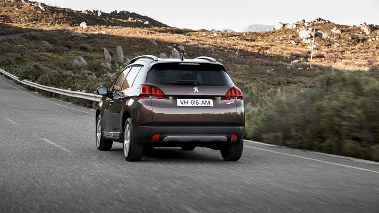 Sverigepremiär för nya crossovern Peugeot 2008