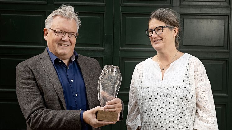 Kent Kristensen, lektor i sundhedsjura på Syddansk Universitet, får Årets Fod 2020 for at kaste lys over huller i patientsikkerheden i kommunale sundhedstilskud. Foto: Jørgen True