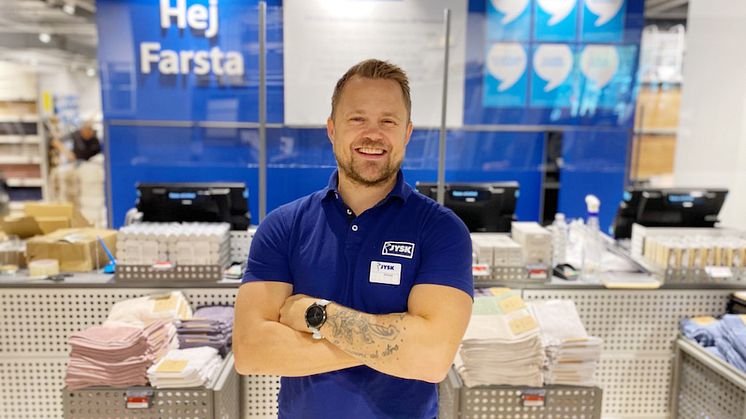 Distriktschef Jonny Persson har goda skäl att tro att öppningen i Farsta Centrum blir en succé.