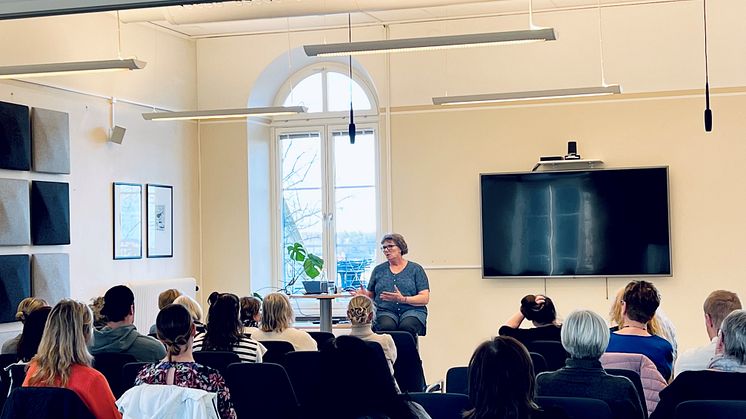 Gripande föreläsning med Annika Östberg