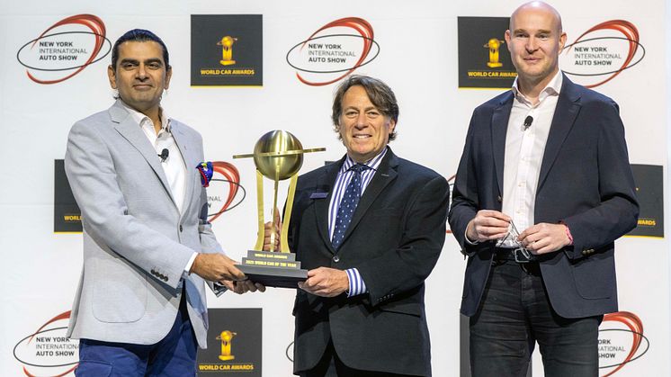 (Photo 3) Kia EV3 Wins 2025 World Car of the Year.jpg