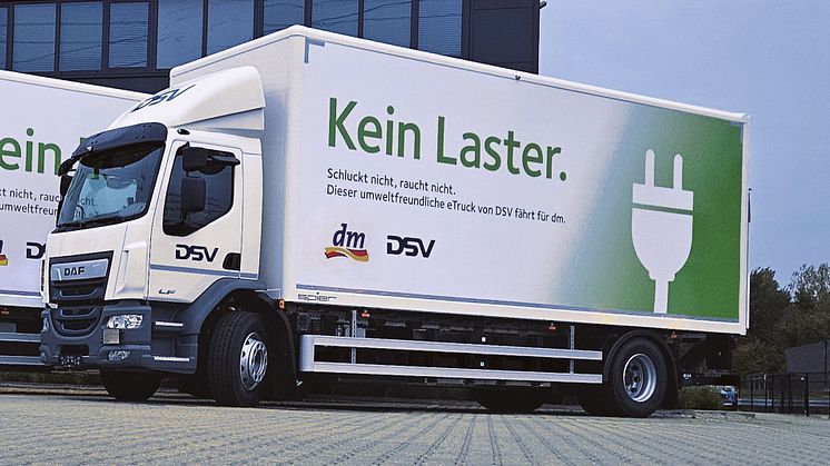 Drei DAF-E-Lkw sind ab sofort im Einsatz für dm-drogerie markt