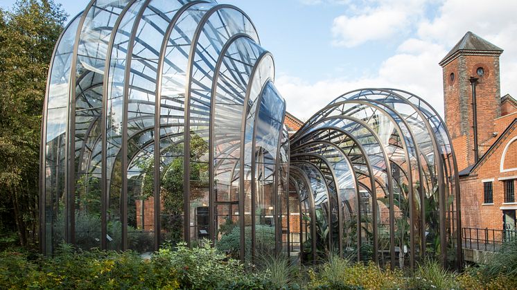 Bombay Sapphire distillery botanical gardens visitor centre