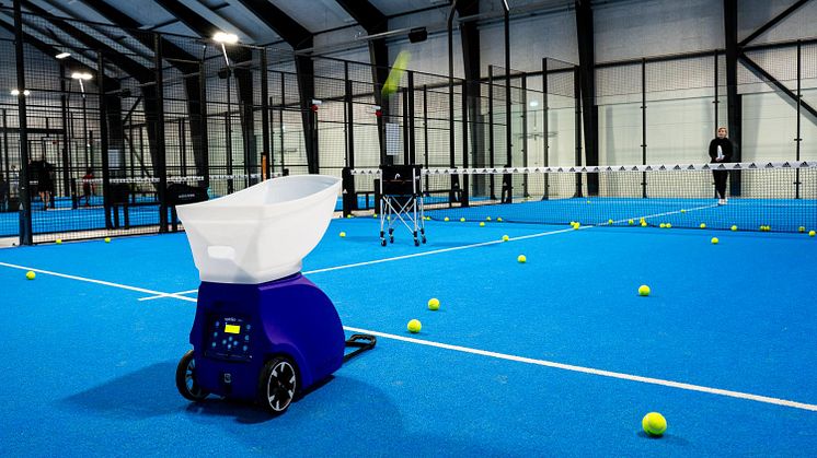 Padel - boldmaskine (1)
