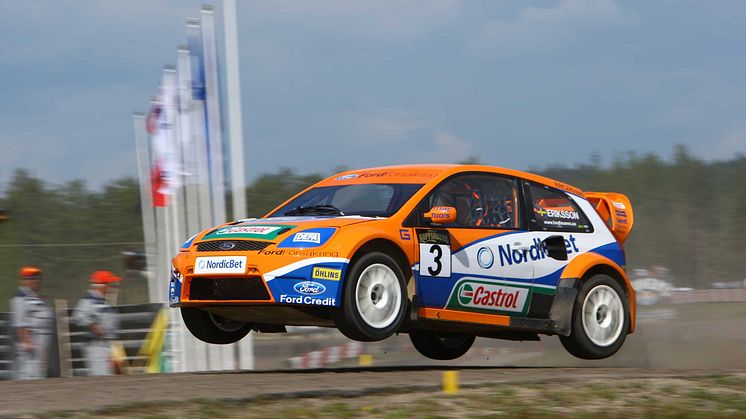 FORD SVERIGE FORTSÄTTER ATT SATSA PÅ SVENSK MOTORSPORT