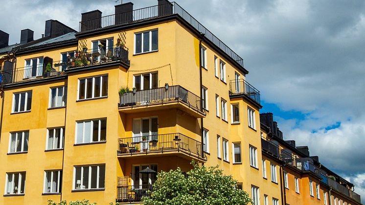 Bjurfors kommentar till Mäklarstatistik: Bostadsrättspriserna stiger stadigt för fjärde månaden i rad, signalerar en robust marknad
