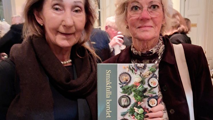 Margareta Schildt Landgren och Catharina Lindeberg Bernhardsson författare till Smakfulla bordet.jpg