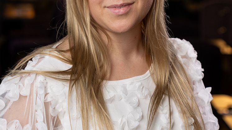 Caisa Porträtt High Res - -3.jpg