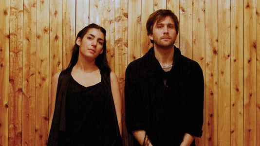 Wildbirds & Peacedrums förband till Arcade Fire