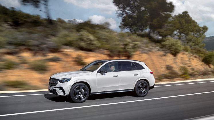 Mercedes-Benz GLC (2022)