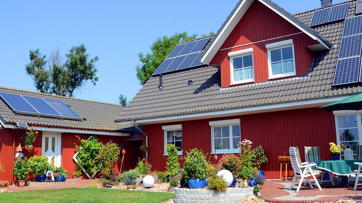 Färdigställandetiden förlängs för solcellsstödet