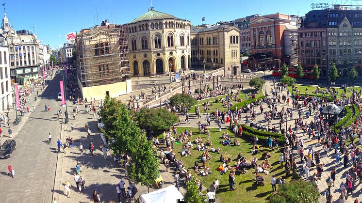 I 2019 har Oslo kommune satt av 12 750 000 ekstra til åpne og publikumsrettede kunst- og kulturtiltak i sentrum. Disse er søkbare nå, og må kunne realiseres i løpet av 2019. 