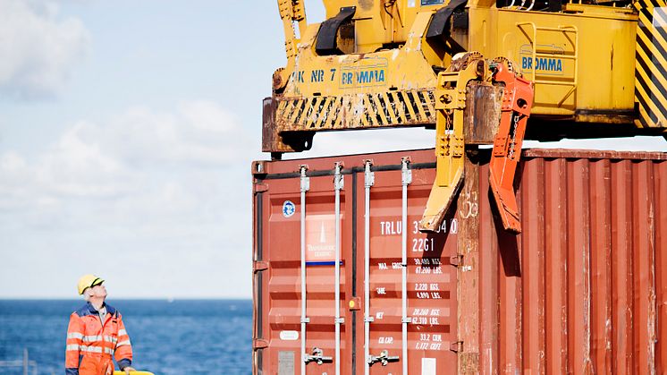Containerlyft på fartyg