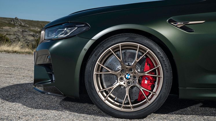 BMW M5 CS