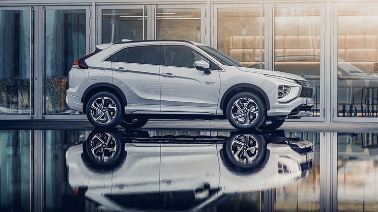 NYE ECLIPSE CROSS PHEV TILDELES GOOD DESIGN AWARD 2020