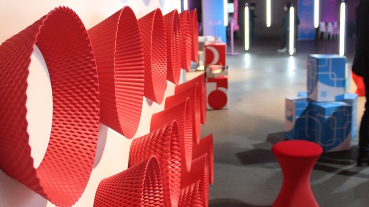  3D-Druck eines Hockers, der den Körper in Bewegung hält
